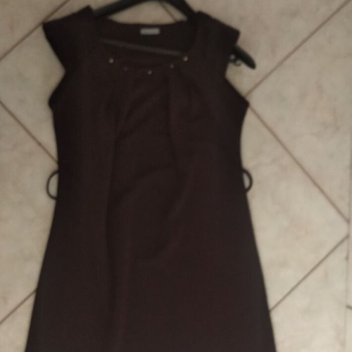 Midi dress used, brown, Italian style with belt gift