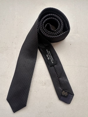 CC Collection Corneliani tie, black and grey