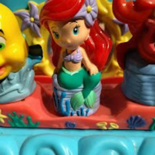 Disney bucket new with building blocks and characters