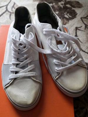 Polo Ralph Lauren sneakers used, size 44, white shoes