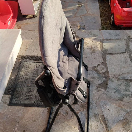 High chair like new