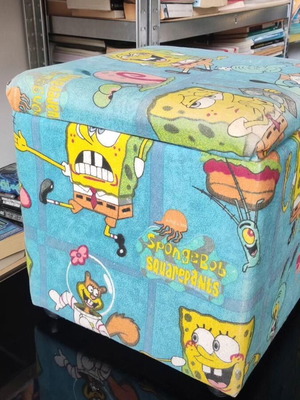 SpongeBob Storage Stool used with lid