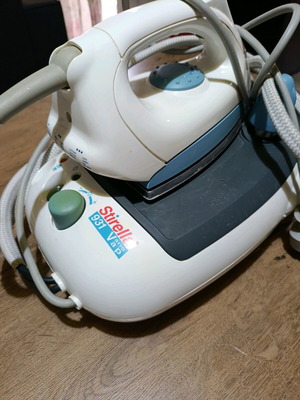 Stirella iron used