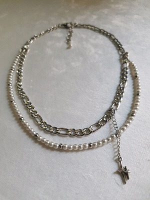 Double Layered Pearl Necklace with Stainless Steel Chain and North Star Pendant like new