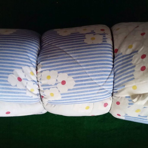 Thick quilt like new, size 110×250 cm with 13 cm bolero