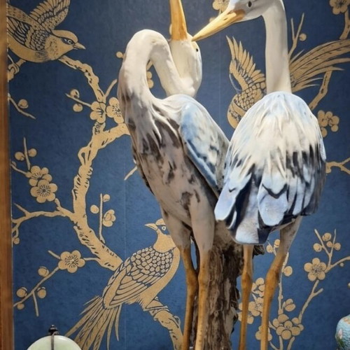 Decorative figurines set like new with eagle, elephant and birds