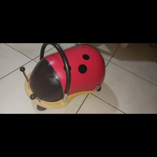 Wheels bug walker used, excellent condition