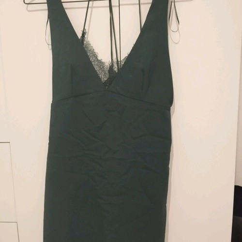 Dark green short dress M like new with lace details