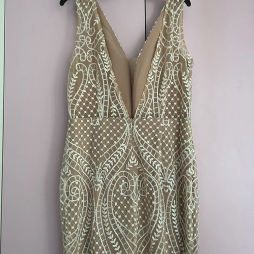 Dk Fragoulis elegant mermaid dress, size 44, white beige