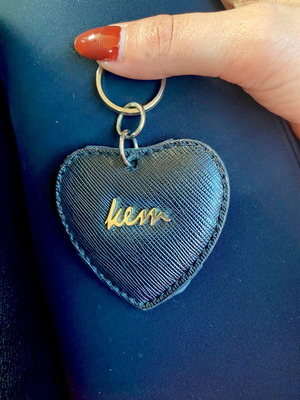 Kem keychain black used with heart