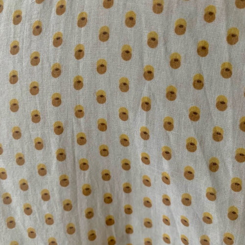 Sfera shirt used, white with polka dots and mother-of-pearl buttons, size M
