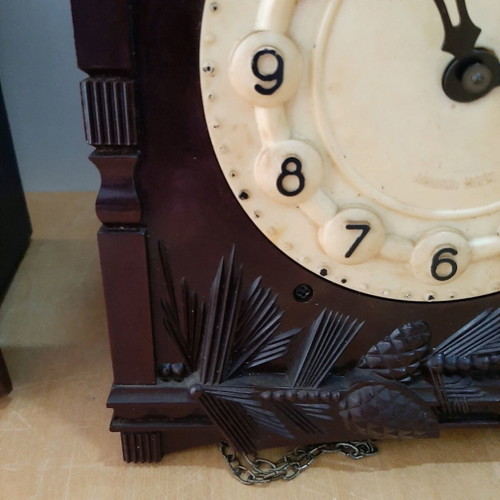 Vintage cuckoo clocks used, set of two