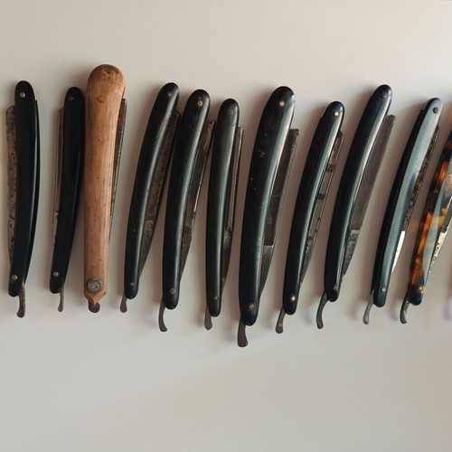 Vintage straight razors, set of 13