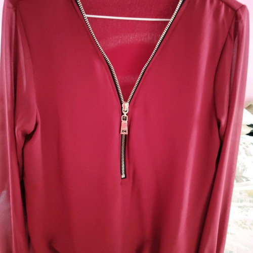 Formal handmade blouse like new, grenat with sequins