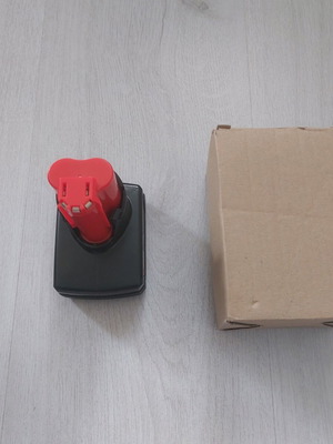 Ακουμολούμπο Μπαταρία Milwaukee M12 XC REDLITHIUM 12V νέα