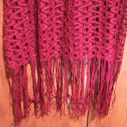 Beach Kaftan like new, burgundy, size S/M, knitted with fringes