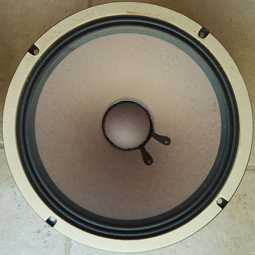 Yamaha guitar speakers 10" used from G50 210 amplifier