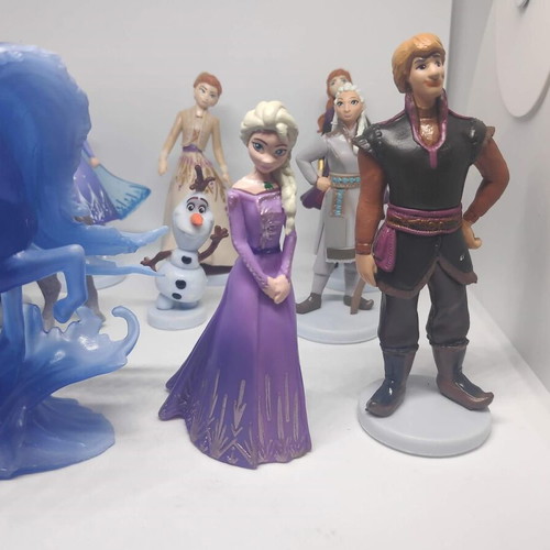 Frozen II Disney collectible figure set, like new, 10 pcs