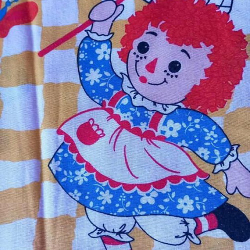 Vintage Raggedy Ann & Andy bed sheet like new, 1.5 x 2 m
