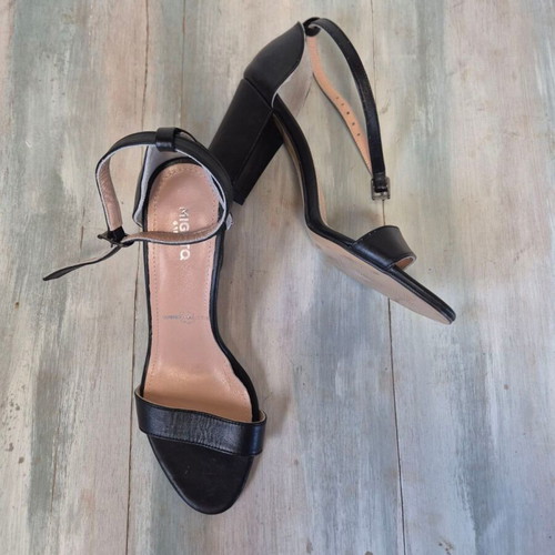 Migato black leather sandals size 40, heel height 8.5 cm, new
