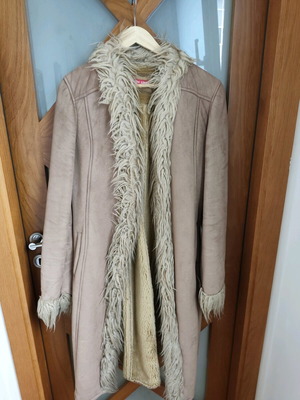 On Line thick coat used beige size M