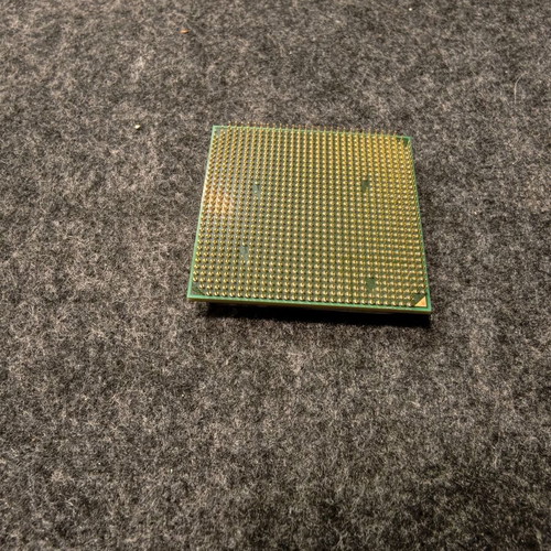 AMD Phenom X4 9600 quad-core 2.3GHz processor used