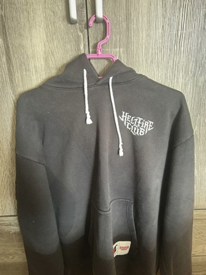 Stranger Things Columbia sweatshirt like new, black multicolor, size L