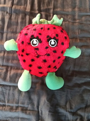 Strawberry Bear used from Continent 1990s