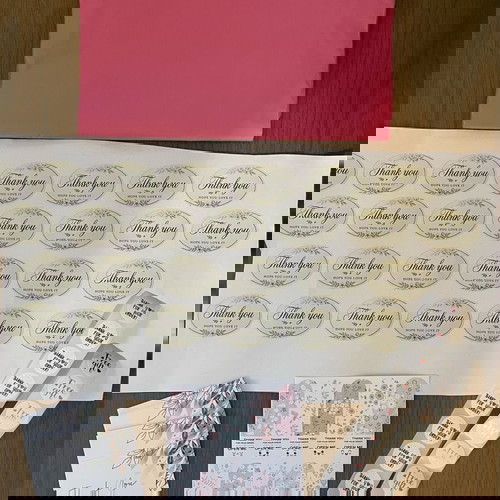 Σετ πακεταρίσματος καινούργιο με ροζ σακούλες και αυτοκόλλητα