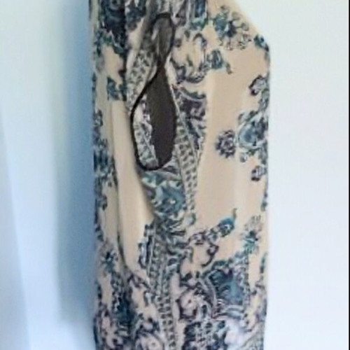 Steps sheer tunic XL-3XL like new with black satin