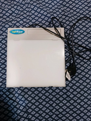 Lightbox by Artograph 10"x12" used