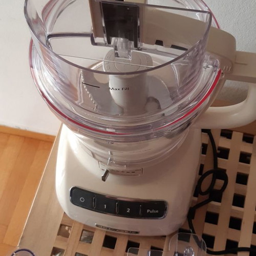 KitchenAid food processor beige 3.1L capacity like new