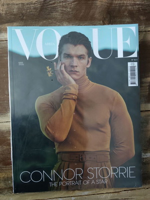 VOGUE Adria περιοδικό No. 021 Μαρτίου 2026 με εξώφυλλο Connor Storrie, σφραγισμένο