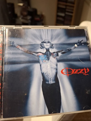 Ozzy Down to Earth CD metal, like new