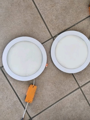 Φωτιστικά led χωνευτά μεταχειρισμένα, πακέτο 5, Φ22cm, λευκά και κόκκινα