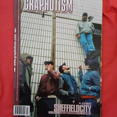 Graphotism graffiti magazine August 2001 issue like new