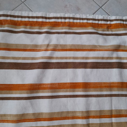 Curtains for window set of 2 like new, thin chenille fabric