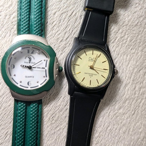 Set of 2 vintage O&O and Hollywood Polo Club watches like new