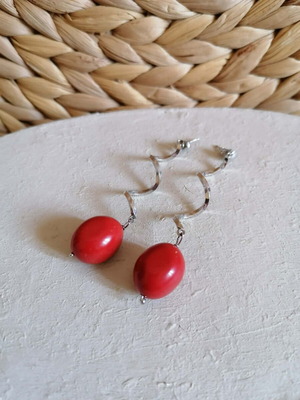 Silver earrings with coral beads like new