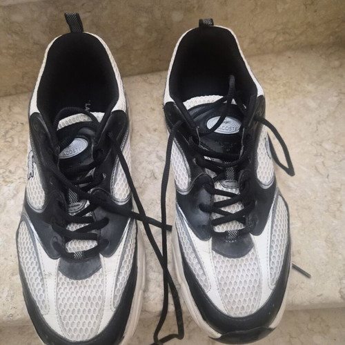 Lacoste Storm 96 2K sneakers size 43 like new, white and black