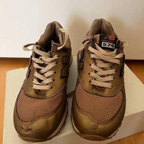 Women's athletic shoes used, size 38, iridescent brown