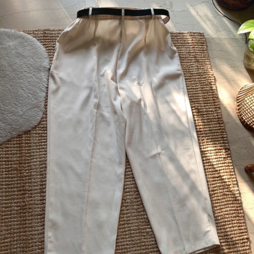 Classic white pants XXL like new with belt