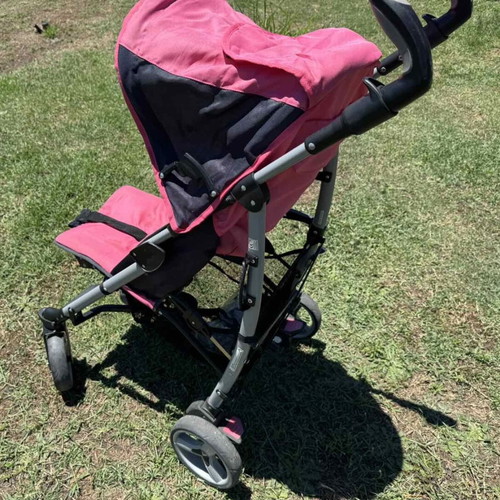 Baby Stroller like new, umbrella type