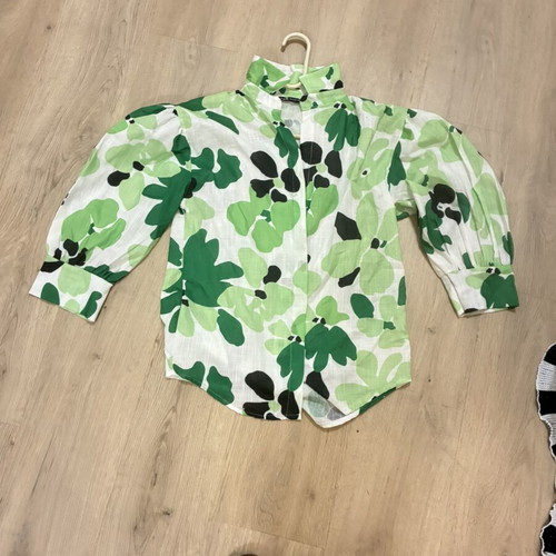 A.L.E. linen shirt green, size small, puffed shoulders