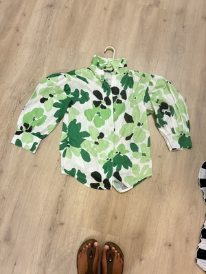 A.L.E. linen shirt green, size small, puffed shoulders