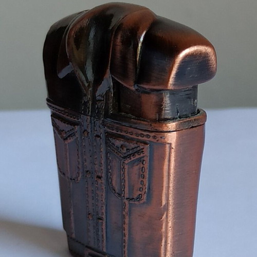 Vintage metal windproof lighter with shirt design, like new