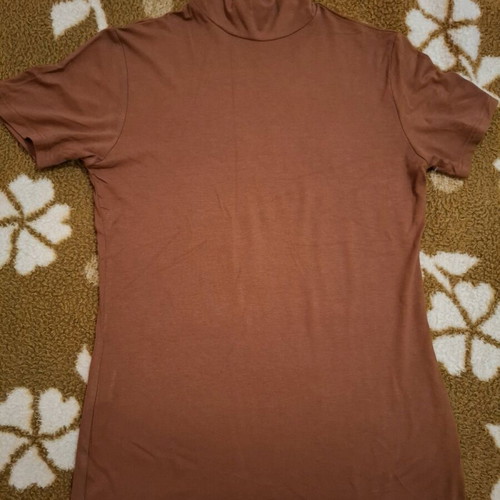 Lussile women's short-sleeve turtleneck shirt brown size Small like new
