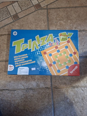 Triliza and Fidakis board games set