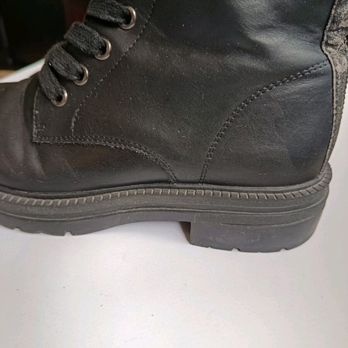 Xti Urban Style leather boots used, size 35, black