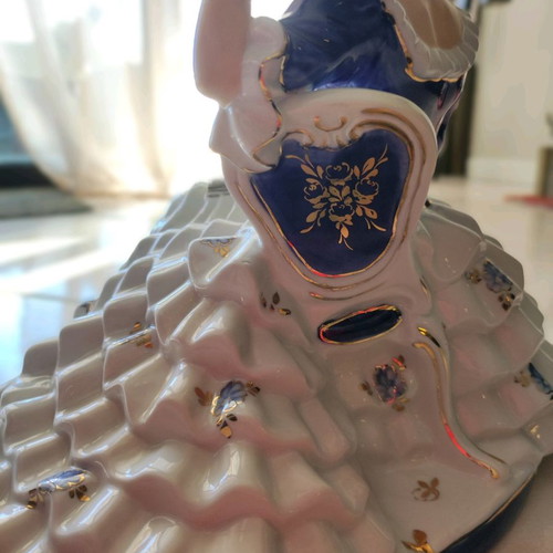 Royal Dux porcelain figure of woman reading book, new